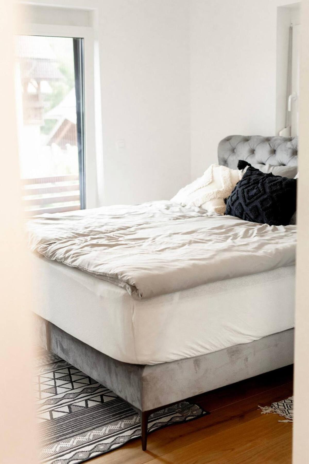 Aura Apartments Zirovnica Dış mekan fotoğraf