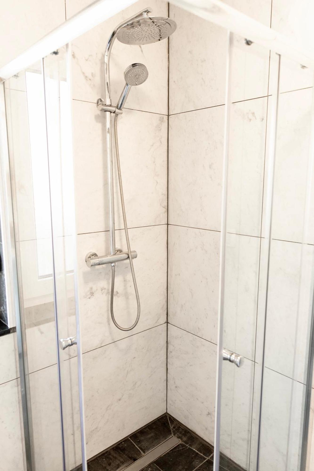 Aura Apartments Zirovnica Oda fotoğraf