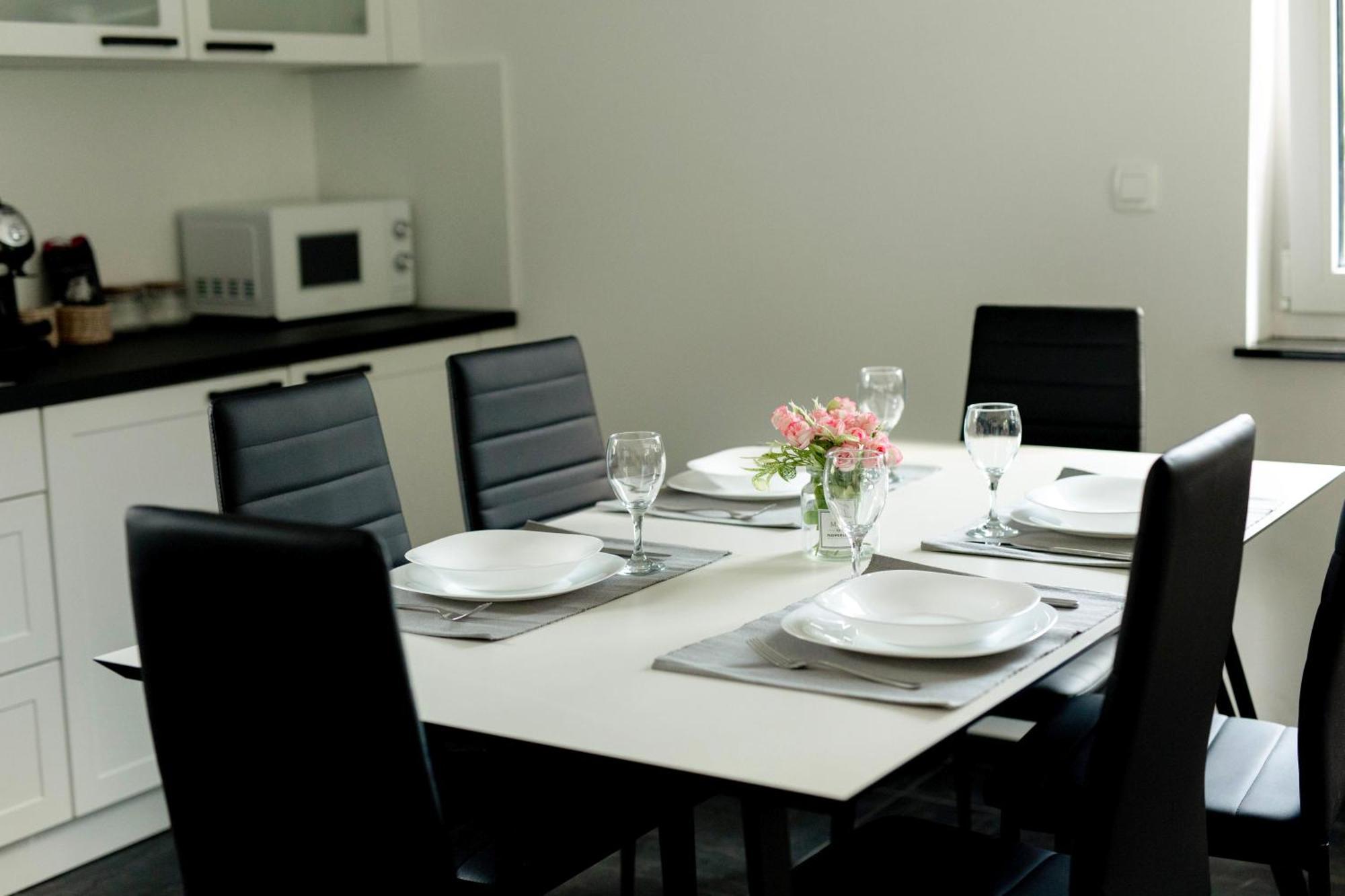 Aura Apartments Zirovnica Dış mekan fotoğraf